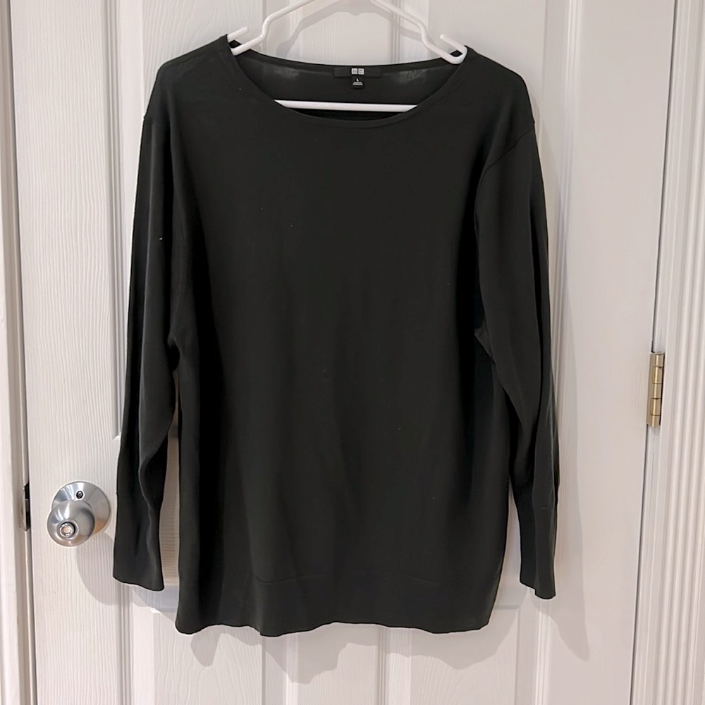 Uniqlo Sweater